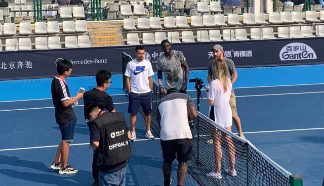 和智慧为球 和智慧为球