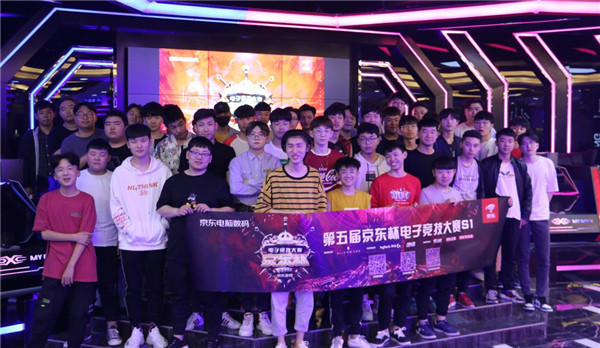 吾之宿敌啊！瓜帅执教生涯10次输给利物浦，是所有对手中最多的.